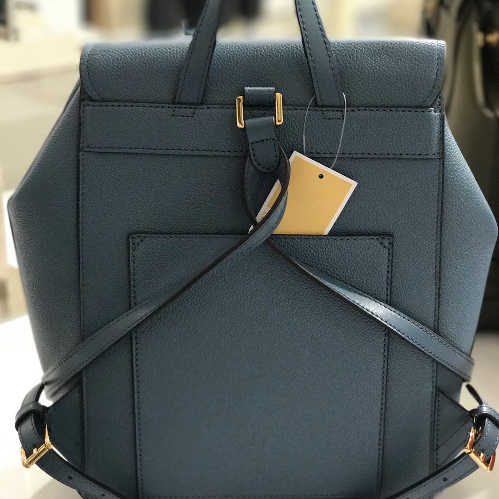 Michael kors hayes medium pebble leather bagpack - Picture 4 of 8